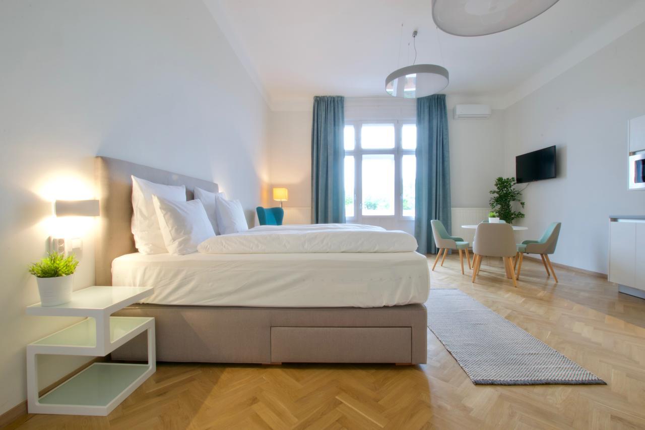 Europest Luxury Suites Budapest Esterno foto